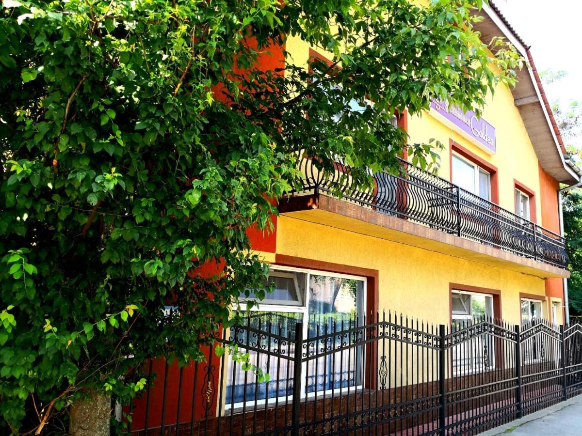 Golden Pension Târgu Jiu 외부 사진